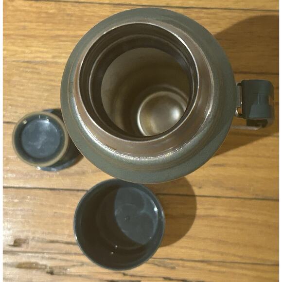 Stanley Aladdin 1.1 Quart/1 Liter Vacuum Bottle - Picture 5 of 6